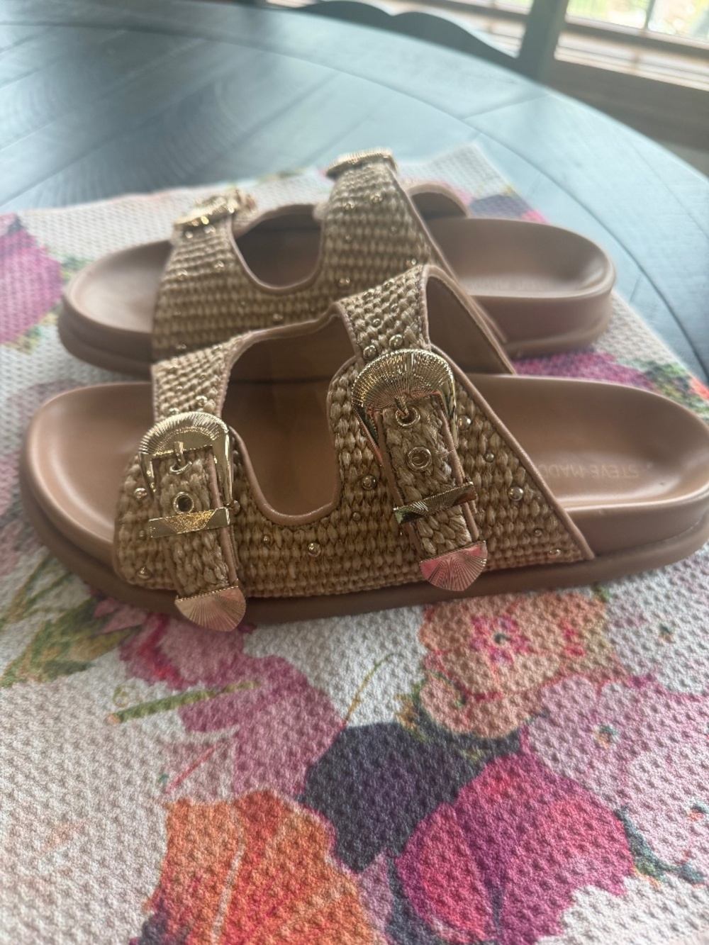 Steve Madden sandals